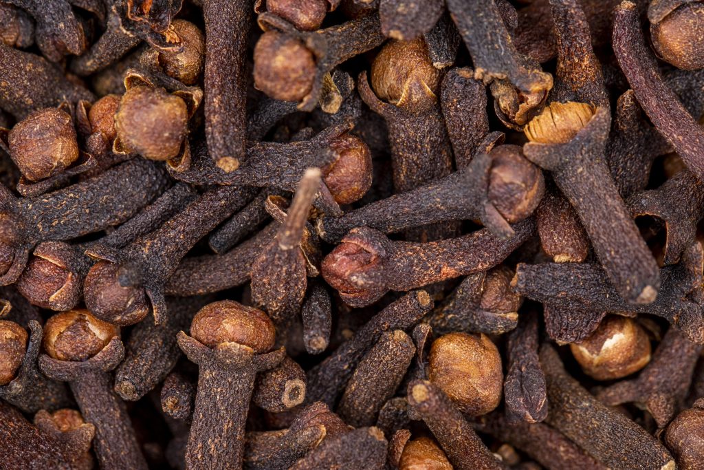 Clove Manufacturer
